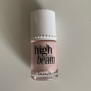 Benefit High Beam